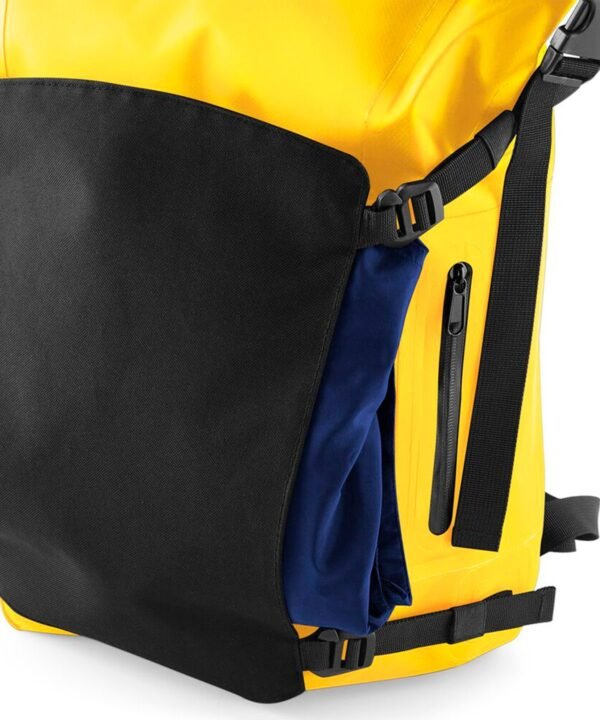 SLX® 25 litre waterproof backpack - Image 7
